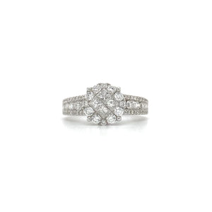 18K WHITE GOLD ROUND DIAMOND ENGAGEMENT RING