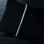 WHITE GOLD PRONG SET TENNIS BRACELET